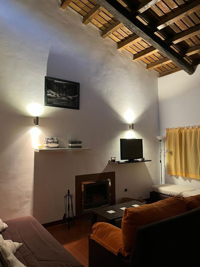 Apartamentos Rurales En Plena Sierra La Calera Buitenkant foto
