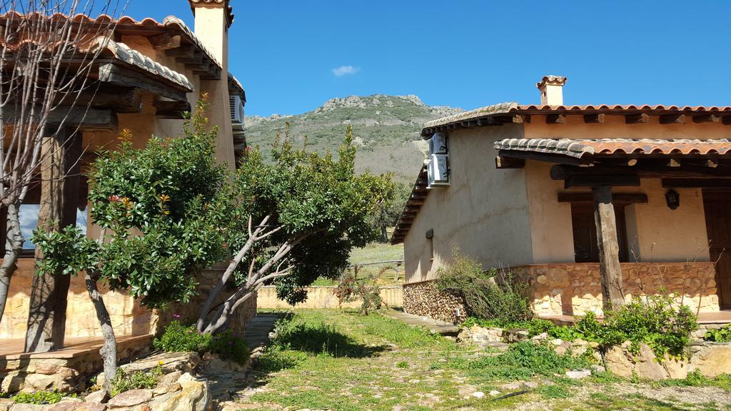 Apartamentos Rurales En Plena Sierra La Calera Buitenkant foto